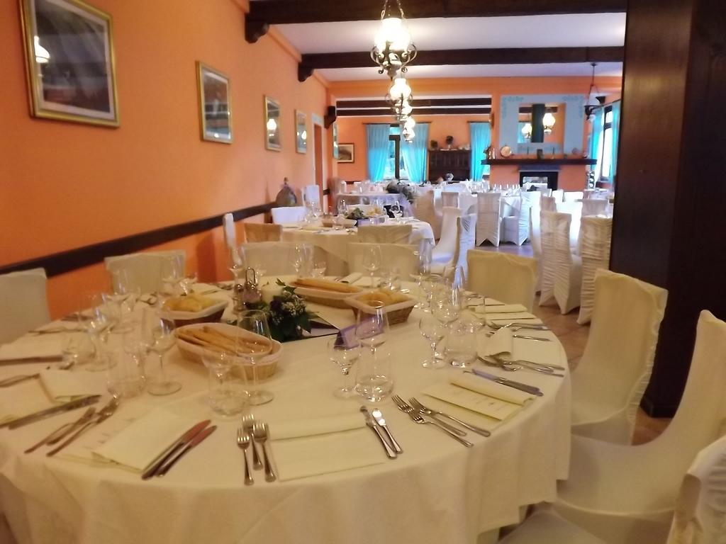 Hôtel L'Incontro à Alice Superiore Chambre photo